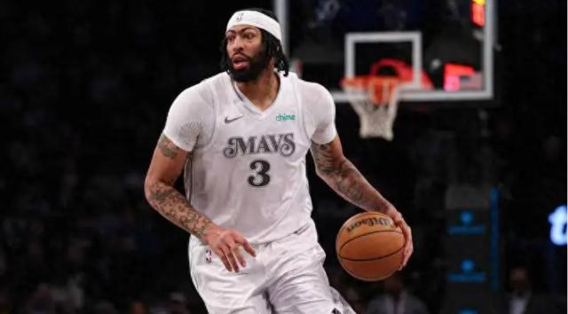 34+15+5+准绝杀！戴维斯打出独行侠生涯最强一战